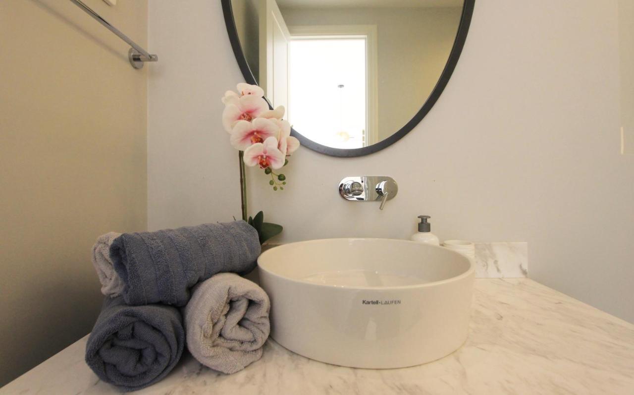 Lustica Bay Magnolia Apartment Tivat Luaran gambar