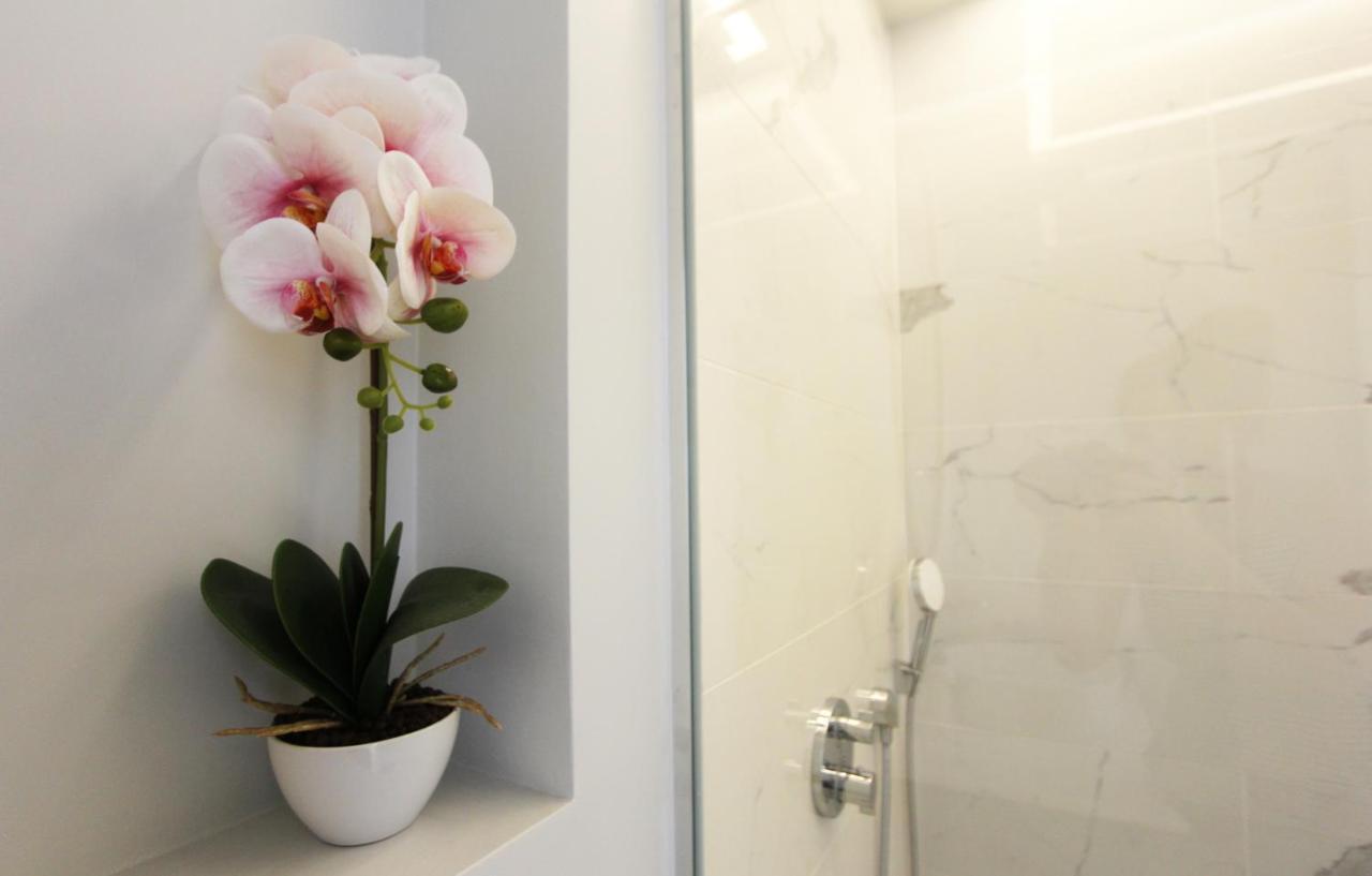 Lustica Bay Magnolia Apartment Tivat Luaran gambar