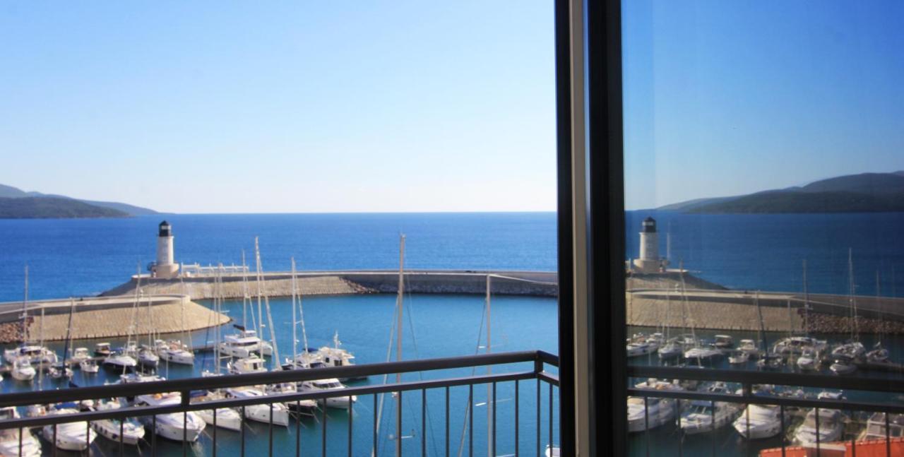 Lustica Bay Magnolia Apartment Tivat Luaran gambar