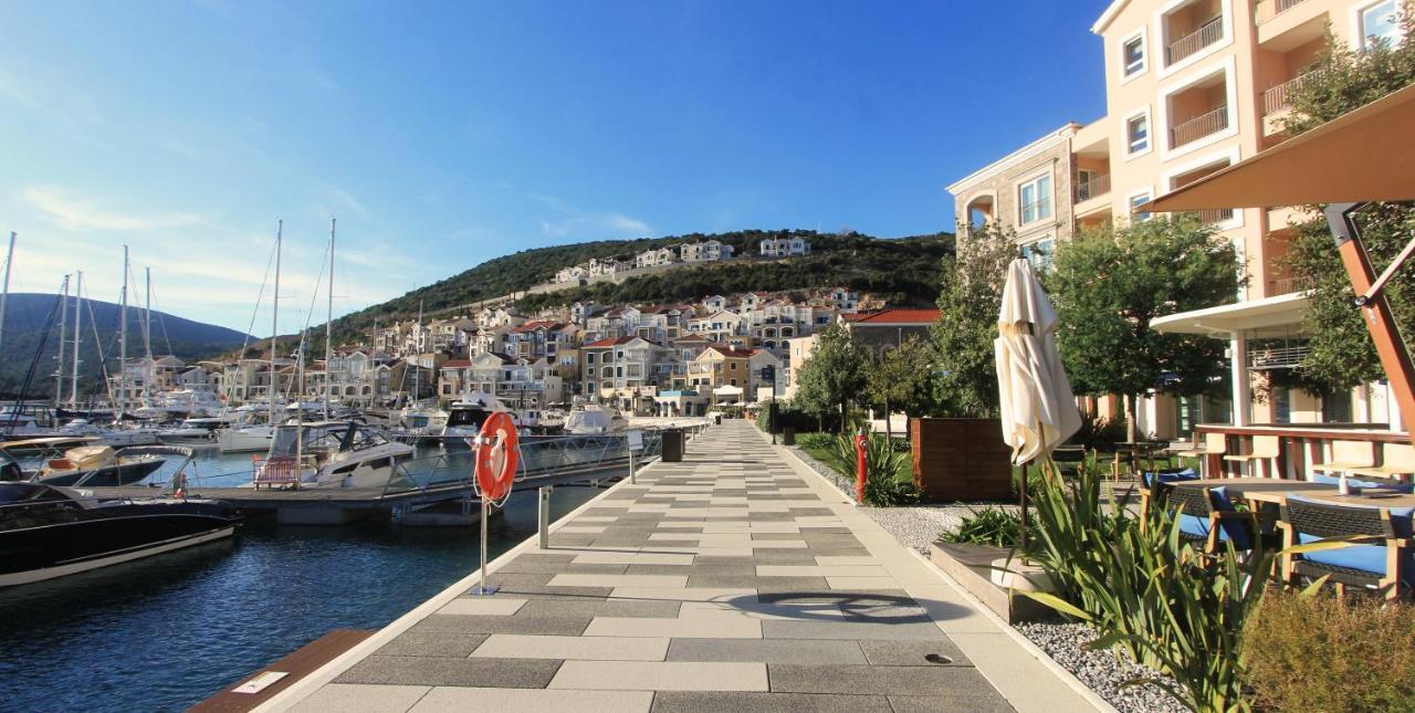 Lustica Bay Magnolia Apartment Tivat Luaran gambar